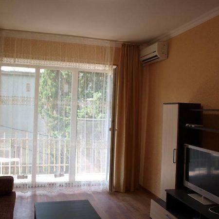 Sun Family Апартаменты Gagra Exterior photo